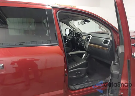 2016 Nissan Titan Xd Sl Diesel z USA, uszkodzony, nr VIN 1N6BA1F46GN516198